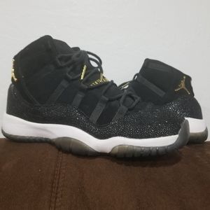 Jordan Heiress 11 XI size 8Y or 9.5Women